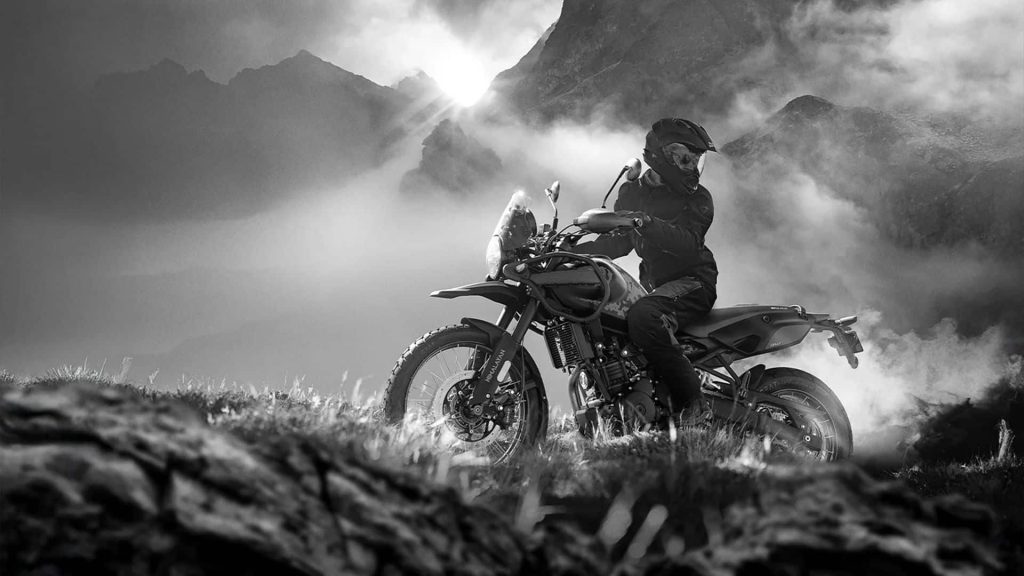Himalayan 450 Mana Black